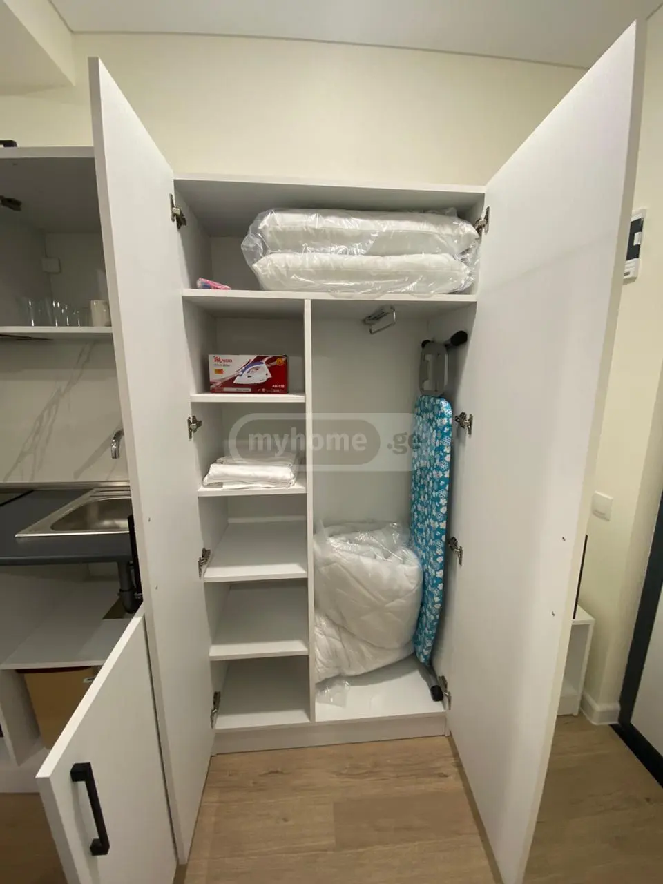 Daily Rent 1 Room Sastumro view 8