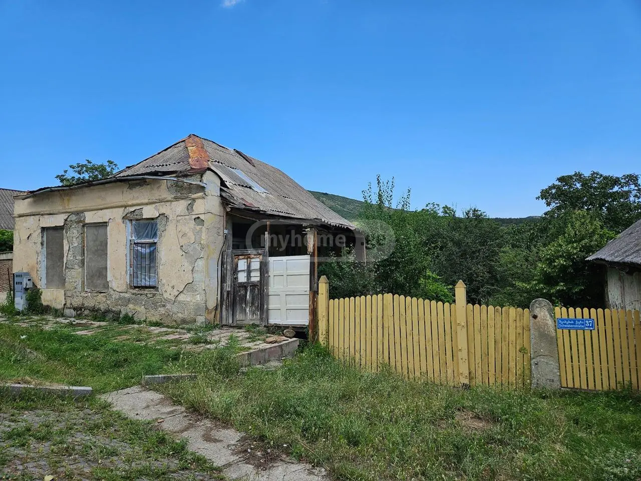 For Sale 3 Room Private House Tetritsqaros Raionshi view 2