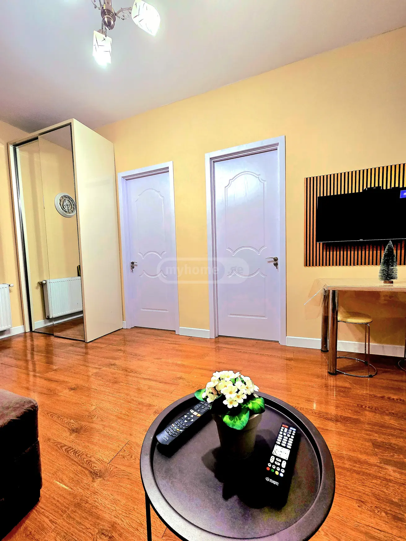 For Rent 3 Room Apartment Kutaisshi view 6