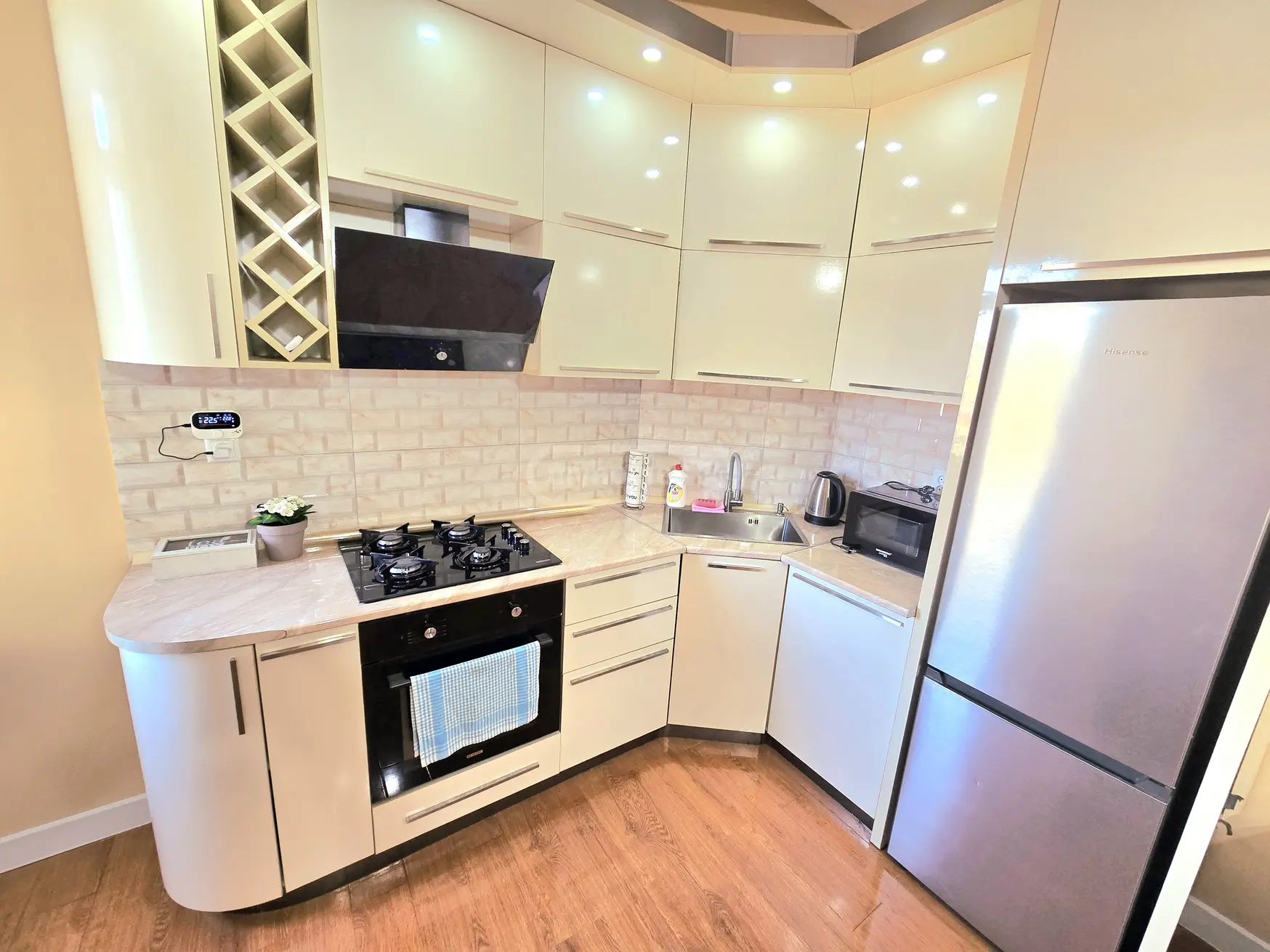 For Rent 3 Room Apartment Kutaisshi view 12