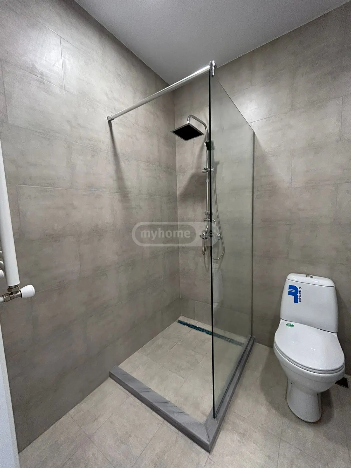 For Sale 1 Room Apartment view 2