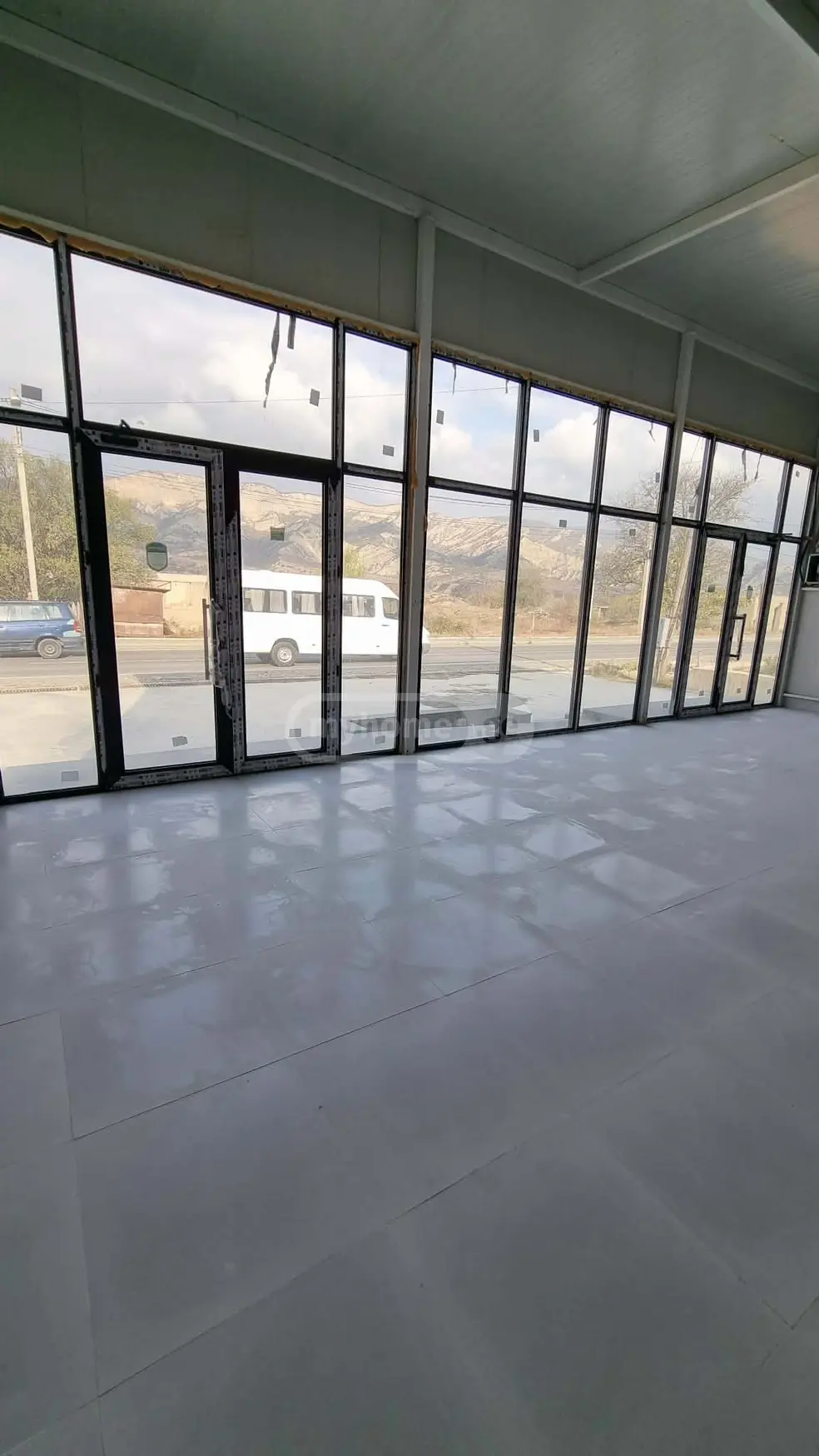 For Rent Spetsialuri Commercial Space Mtskhetis Munitsipalitetshi view 2