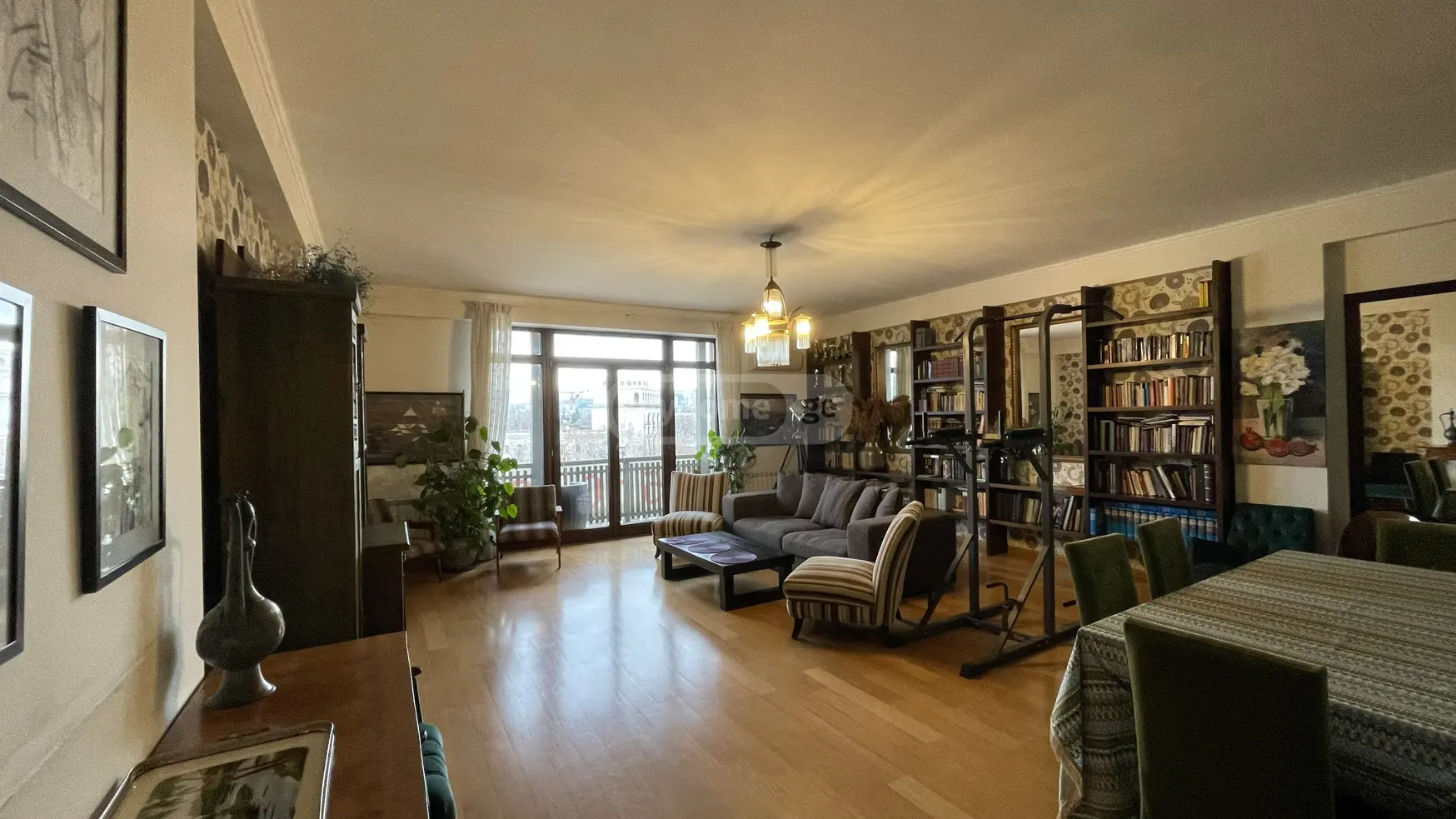 Продажа 4-комната Квартира view 23