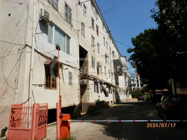 იყიდება 4-ოთახი ბინა Kutaisshiში view 10