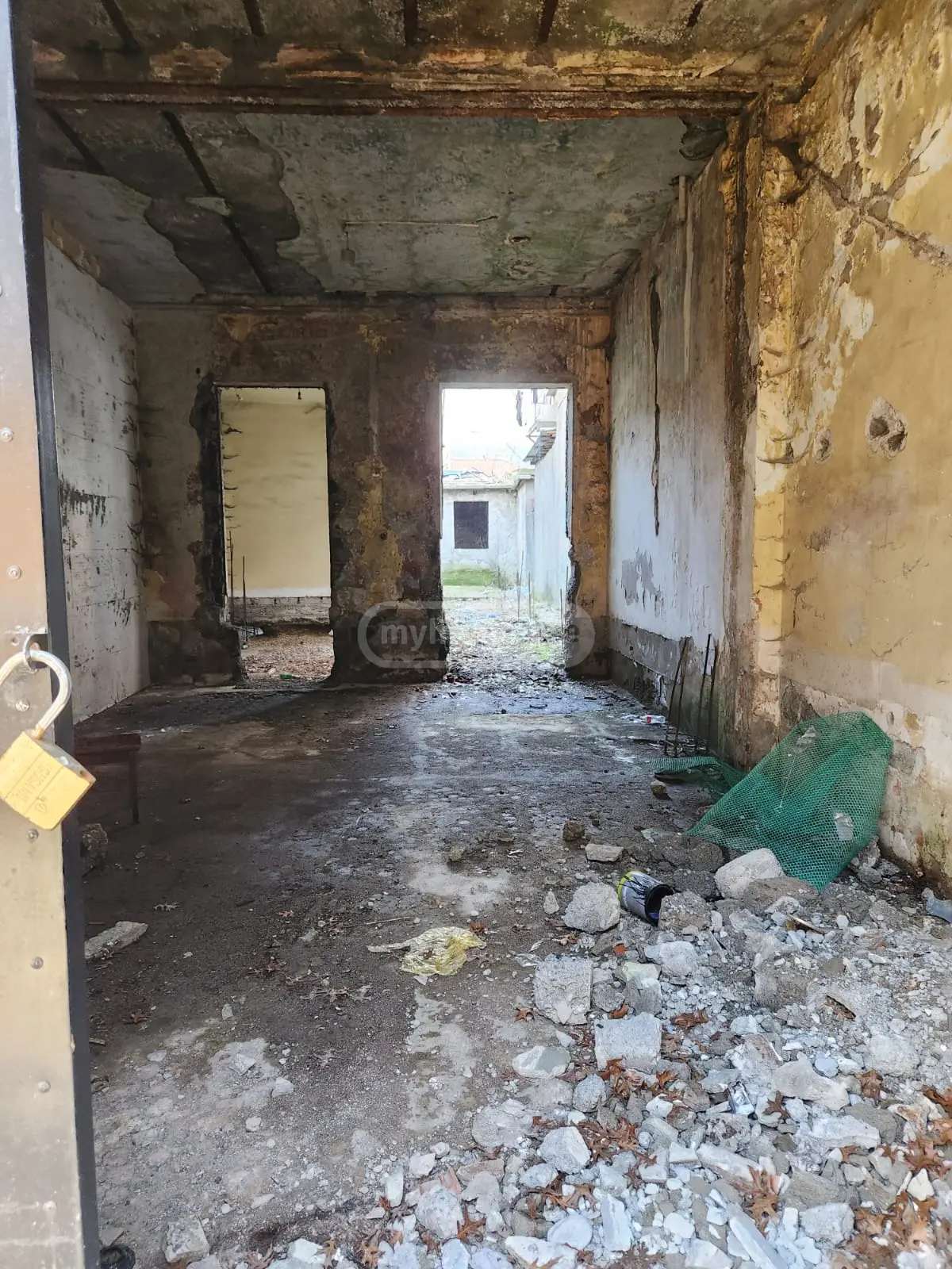 For Sale 2 Room Private House view 3