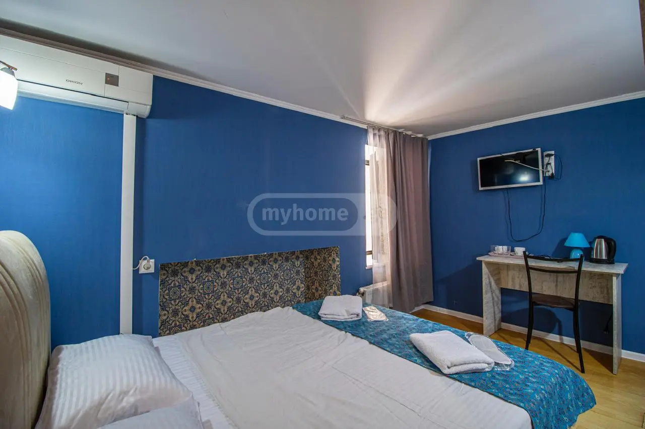 For Sale 8 Room Sastumro Chughuretshi, 2 of 12