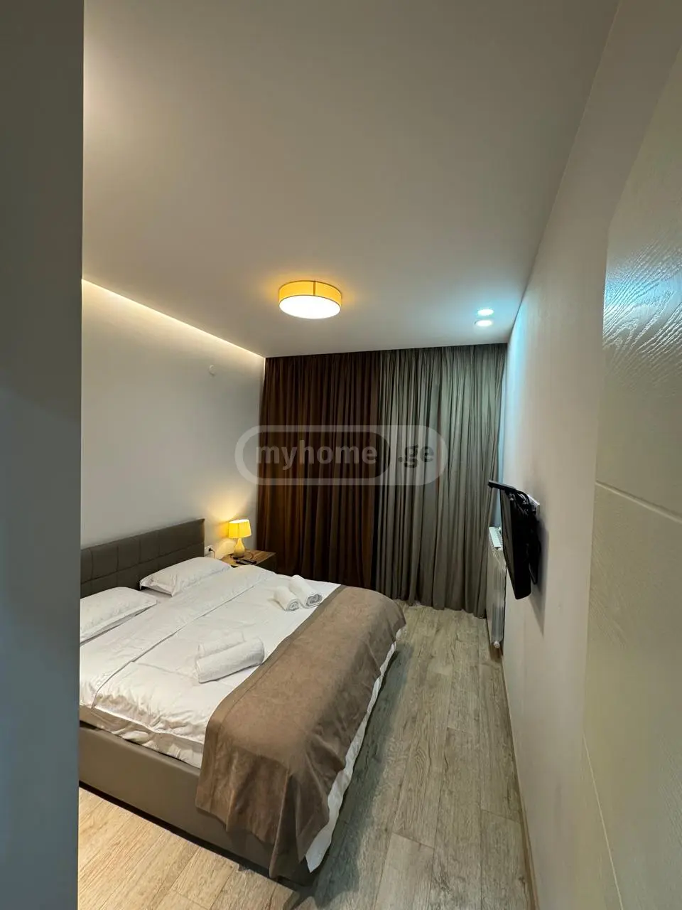 Daily Rent 2 Room Apartment Veraze view 5