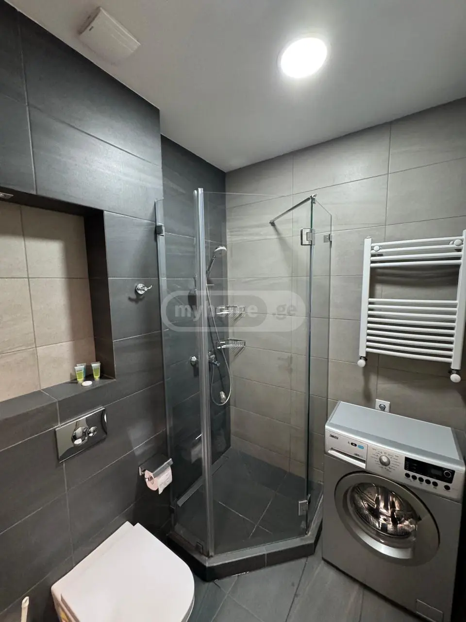 Daily Rent 2 Room Apartment Veraze view 7