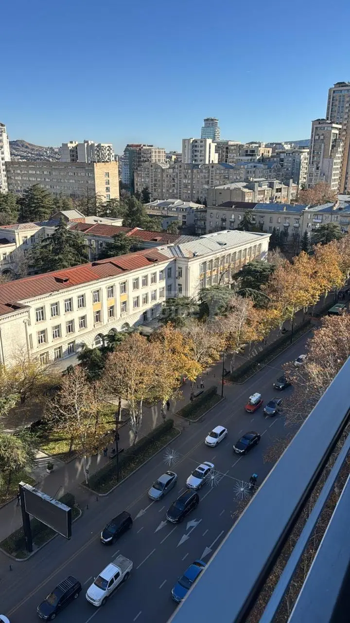 Daily Rent 2 Room Apartment Veraze view 3