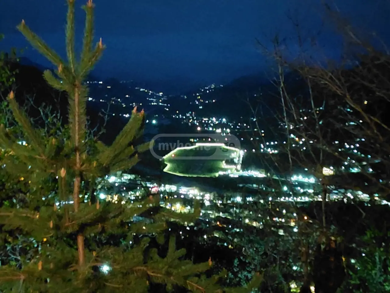 იყიდება 5-ოთახი კერძო სახლი Ambrolaurshiში view 8