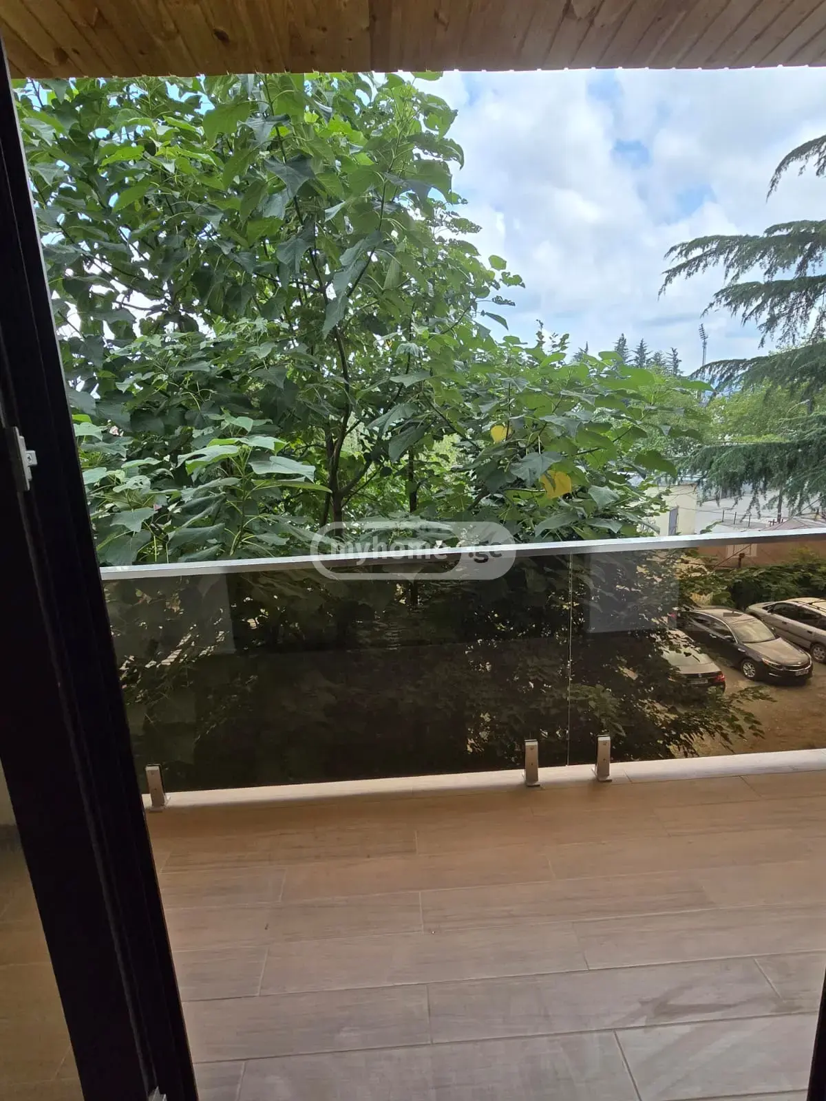 For Rent 3 Room Apartment Kutaisshi view 8