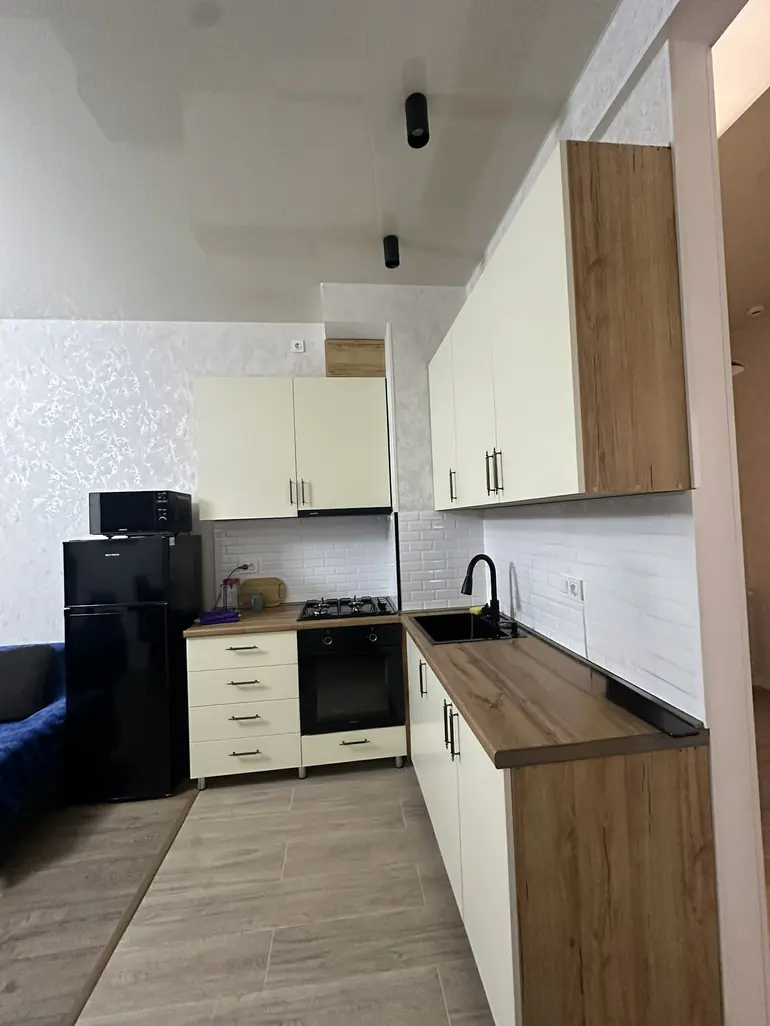2部屋のマンション、7a Microdistrict