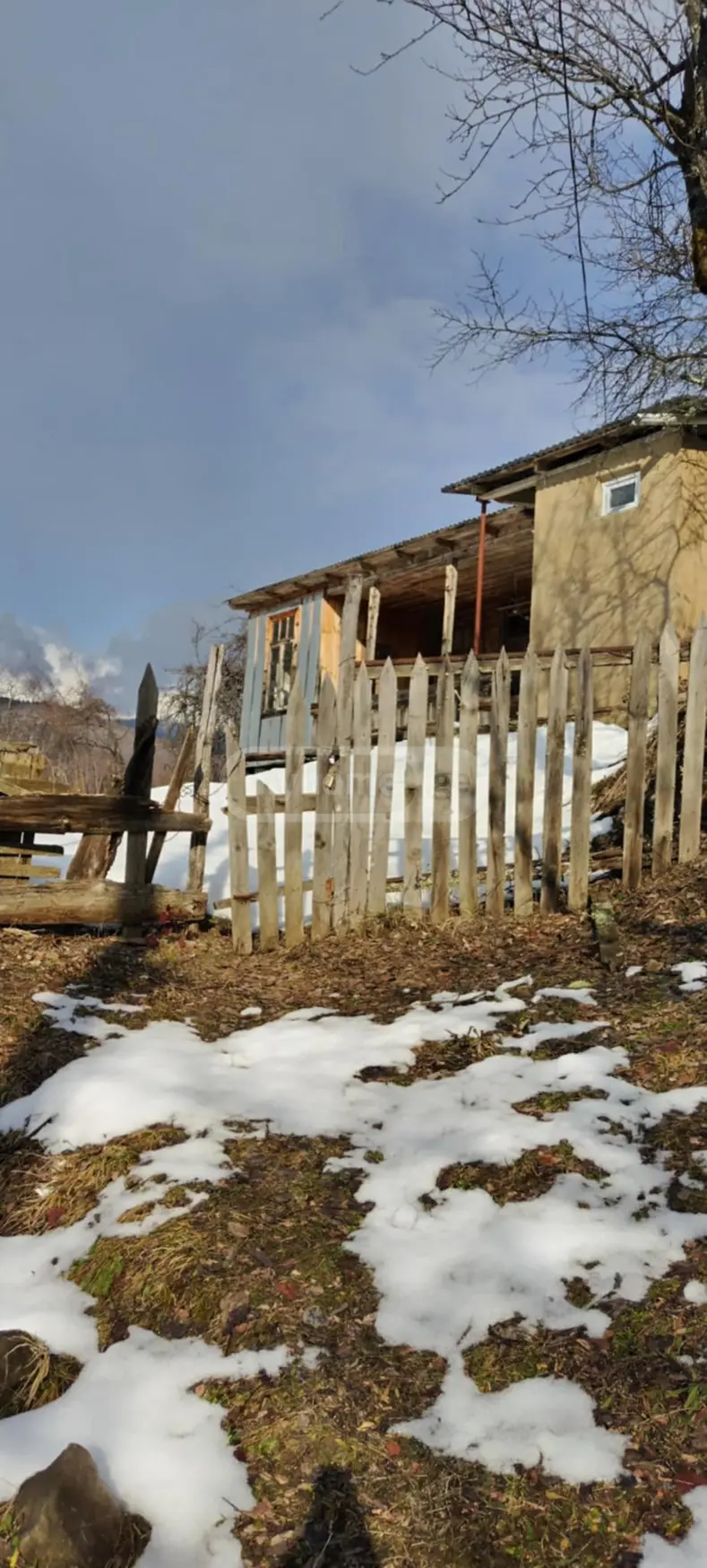 იყიდება 5-ოთახი კერძო სახლი Ambrolaurshiში view 2