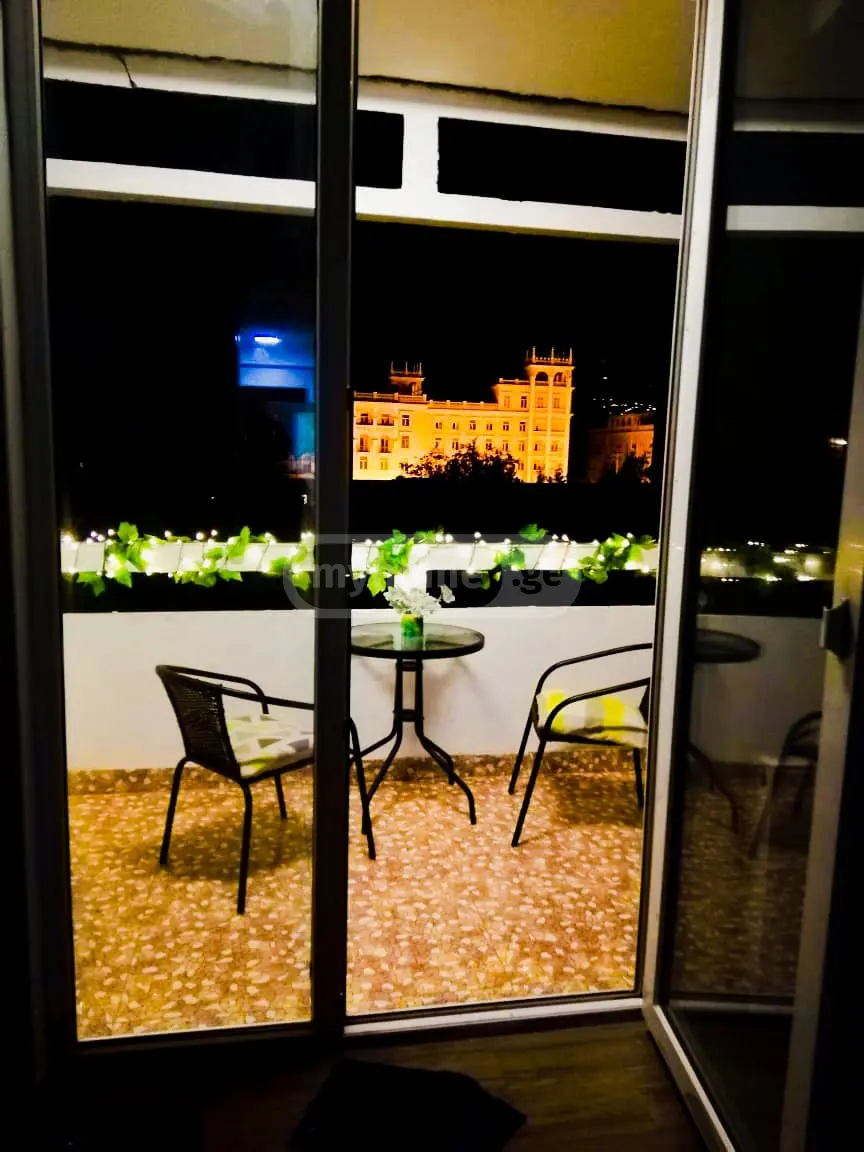 Daily Rent 3 Room Apartment Chughuretshi, 5 of 12