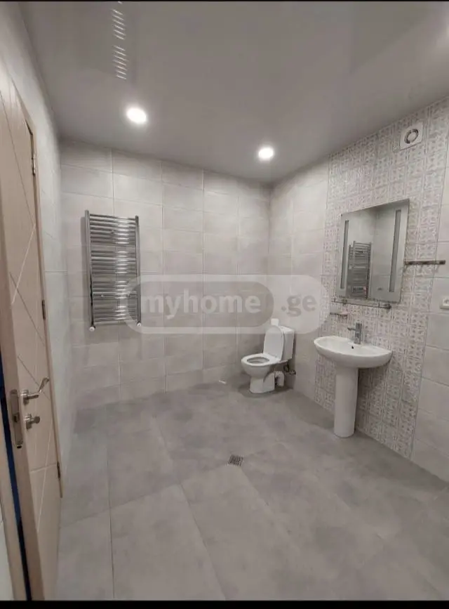 For Sale 8 Room Private House Veraze, 11 of 12