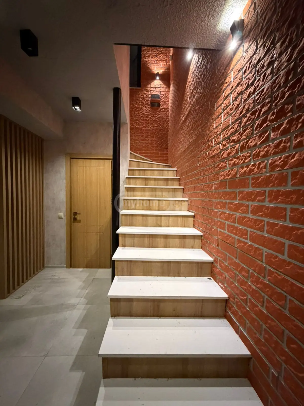 For Rent 4 Room Private House Abanotubanshi, 2 of 12