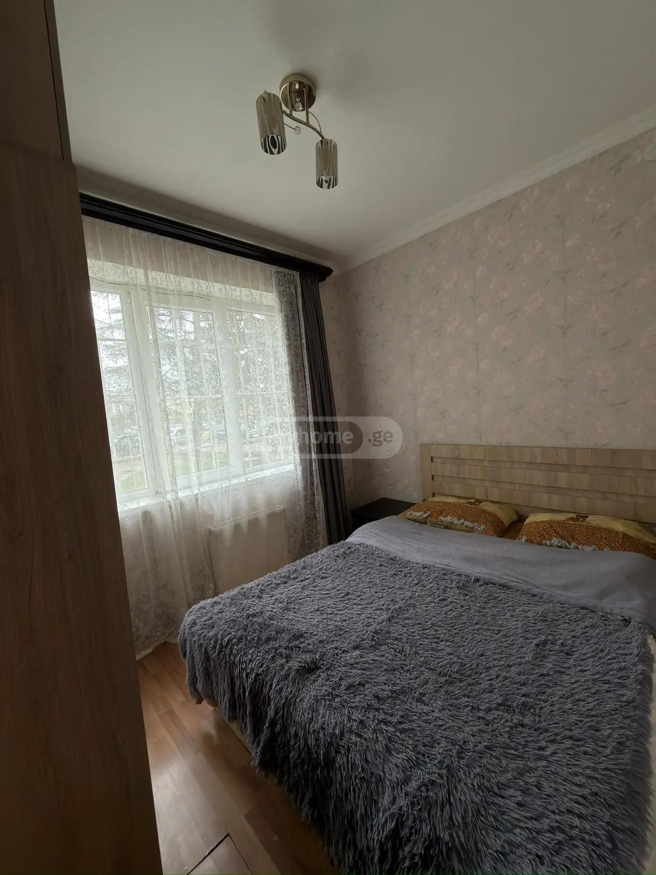 Daily Rent 4 Room Apartment Kutaisshi view 13