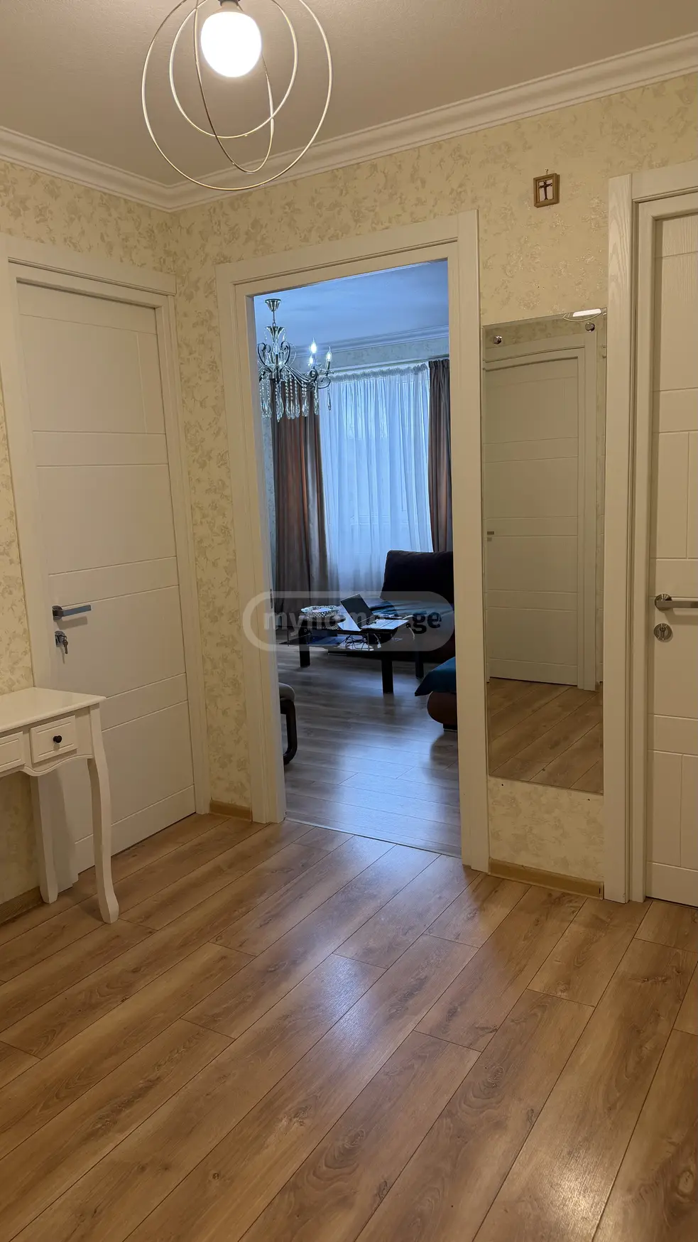 Продажа 3-комната Квартира view 10