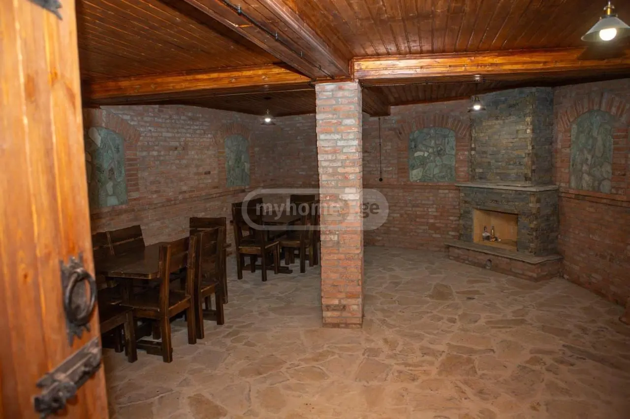 For Sale 10+ Room Sastumro Mtskhetashi, 3 of 12