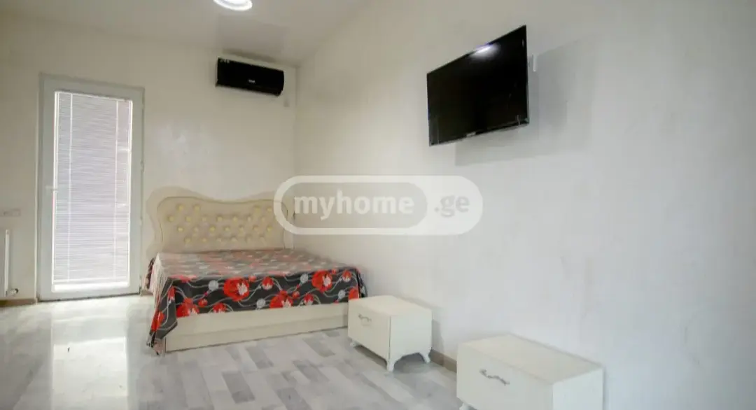 For Sale 10+ Room Sastumro In Batumi view 3