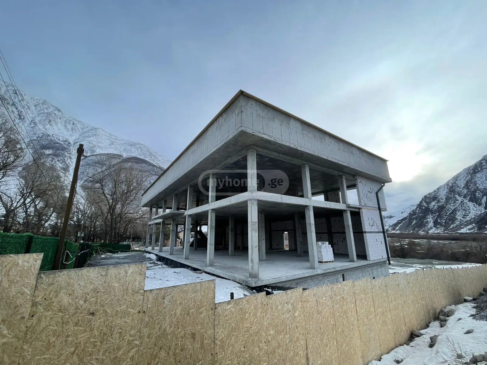 For Rent Universaluri Commercial Space Qazbegshi view 1
