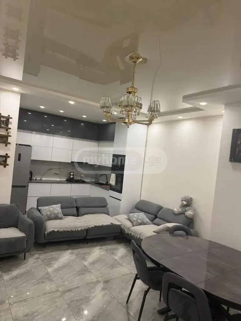 For Sale 3 Room Apartment view 3
