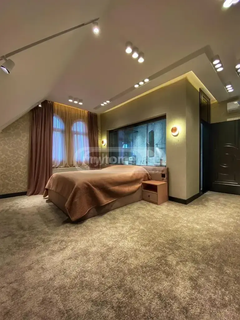 For Rent 9 Room Private House, 7 of 11