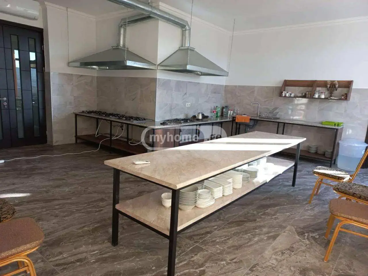 For Sale 10+ Room Sastumro Varketilshi, 8 of 12