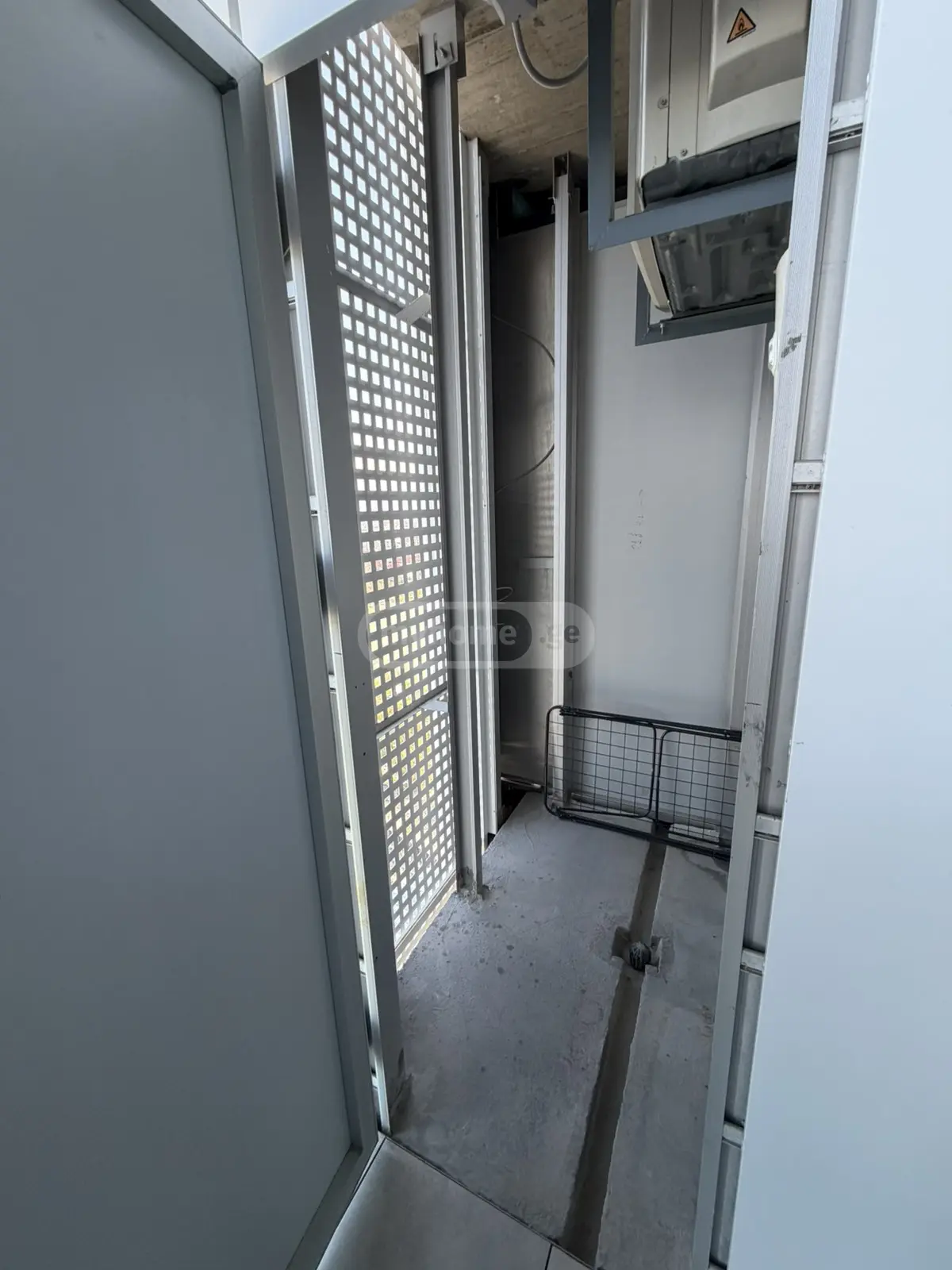 For Rent 1 Room Apartment, 10 of 12