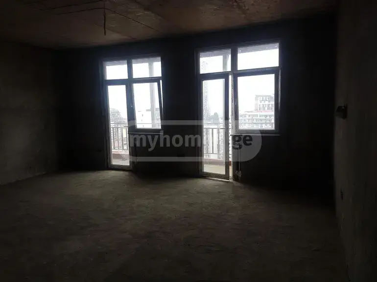For Sale 4 Room Apartment, 5 of 10