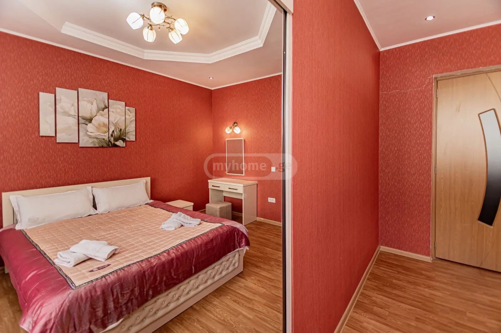 For Sale 3 Room Apartment Avlabarshi, 2 of 11