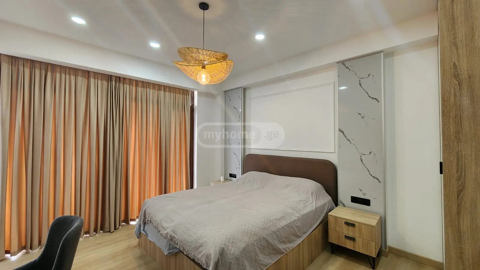 For Sale 2 Room Apartment, 3 of 12