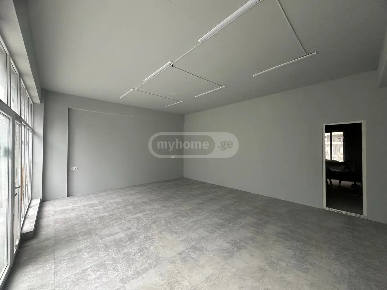 For Rent Universaluri Commercial Space Dighmis Masivshi, 5 of 8