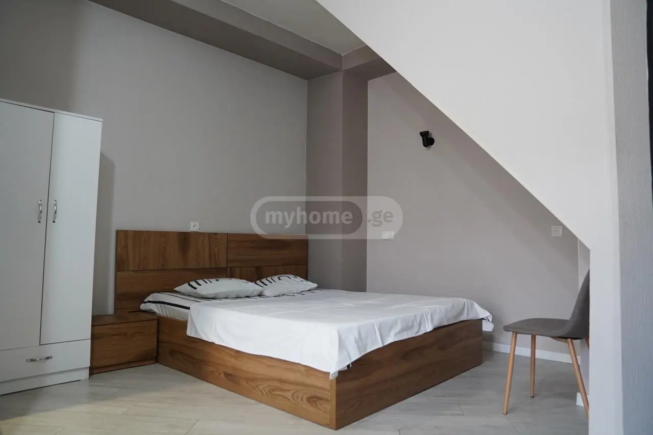 Daily Rent 1 Room Apartment Gorshi view 2