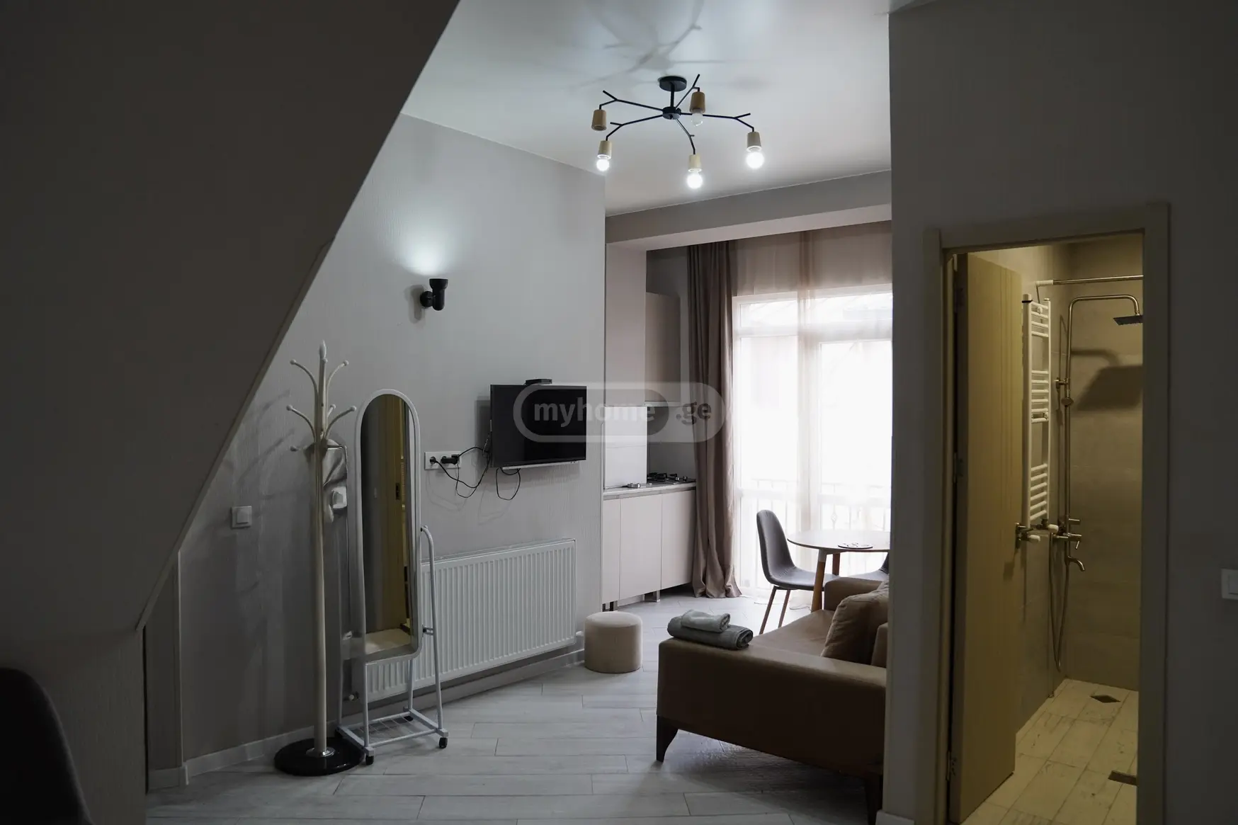 Daily Rent 1 Room Apartment Gorshi view 3