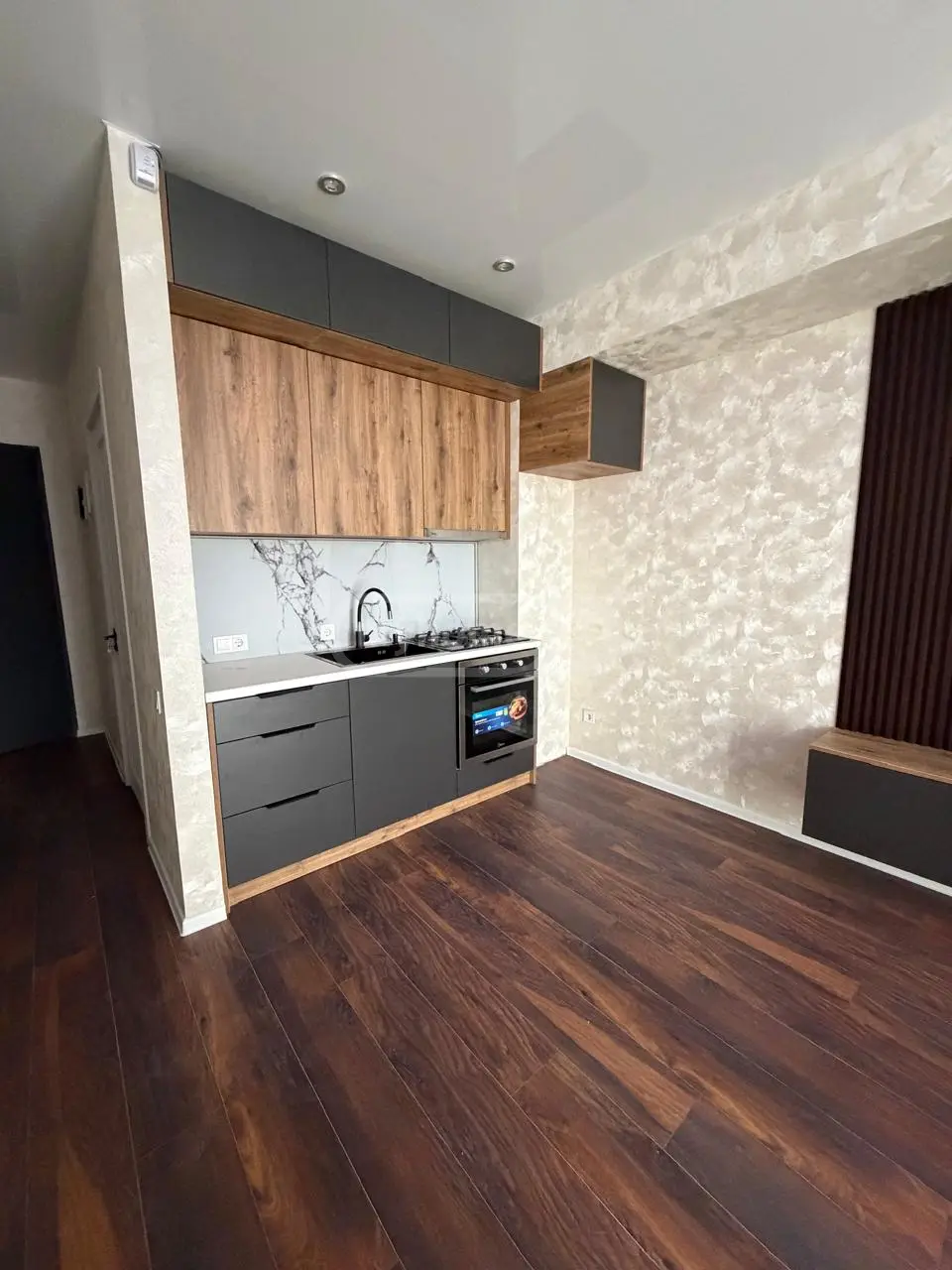 For Sale 2 Room Apartment Ortachalashi view 2