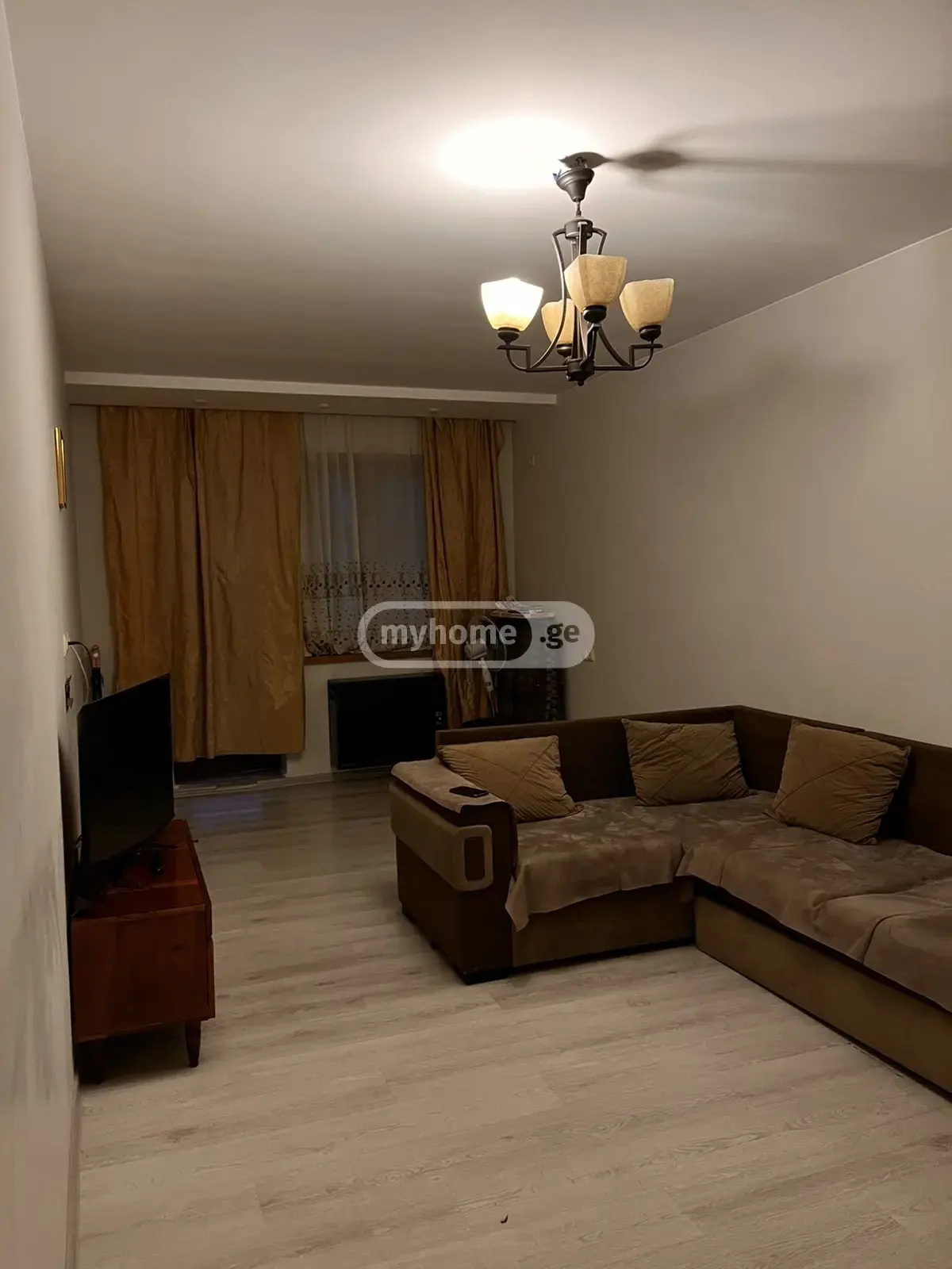 For Rent 3 Room Apartment Kutaisshi view 1