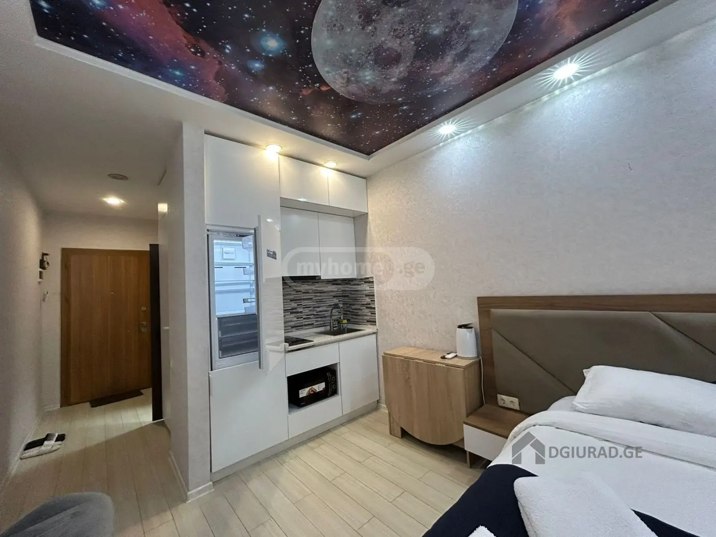 Daily Rent 1 Room Sastumro view 5
