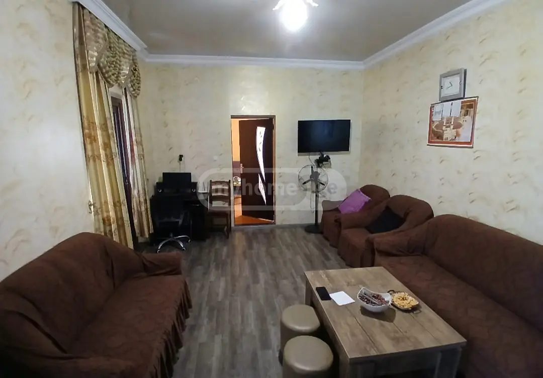 For Sale 9 Room Private House view 1