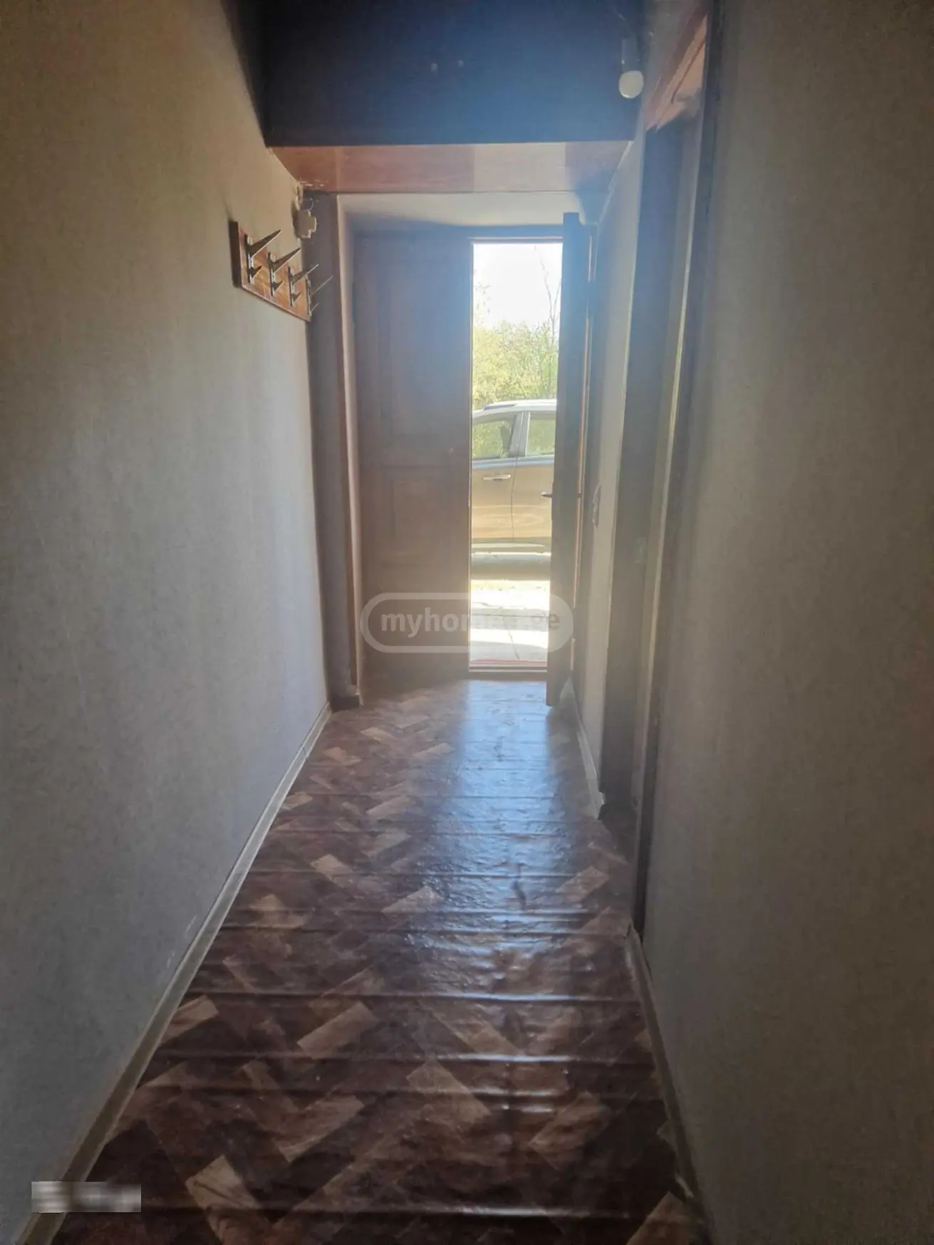 For Sale Satsarmoo Commercial Space Kaspis Munitsipalitetshi view 2