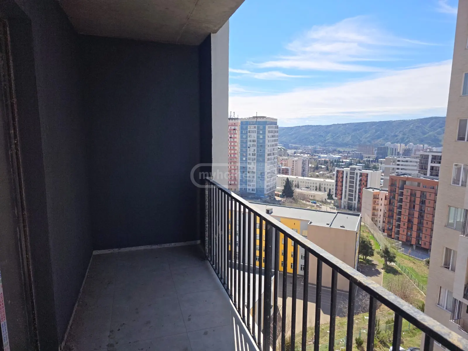 For Sale 4 Room Apartment Vazisubanshi, 1 of 12