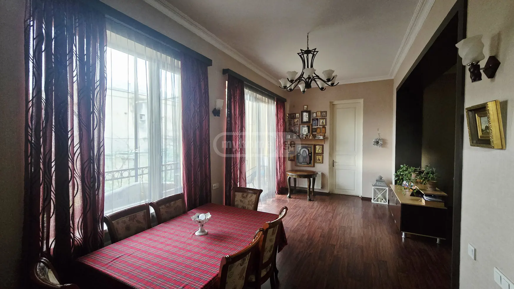 For Sale 7 Room Private House, 7 of 12