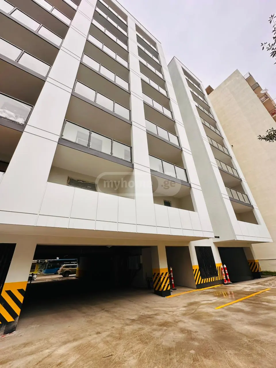 For Sale 4 Room Apartment, 1 of 12