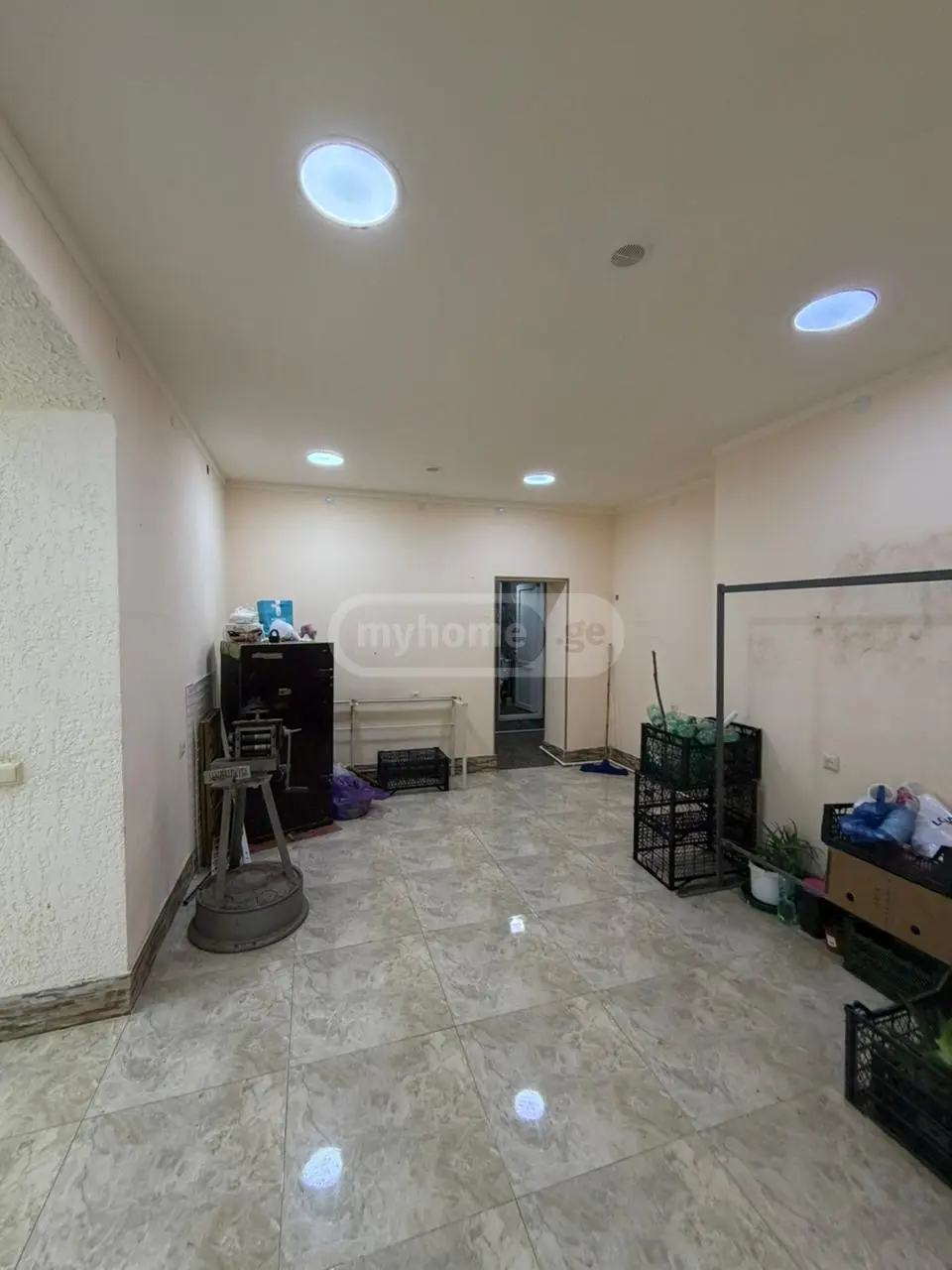 For Rent Universaluri Commercial Space view 6