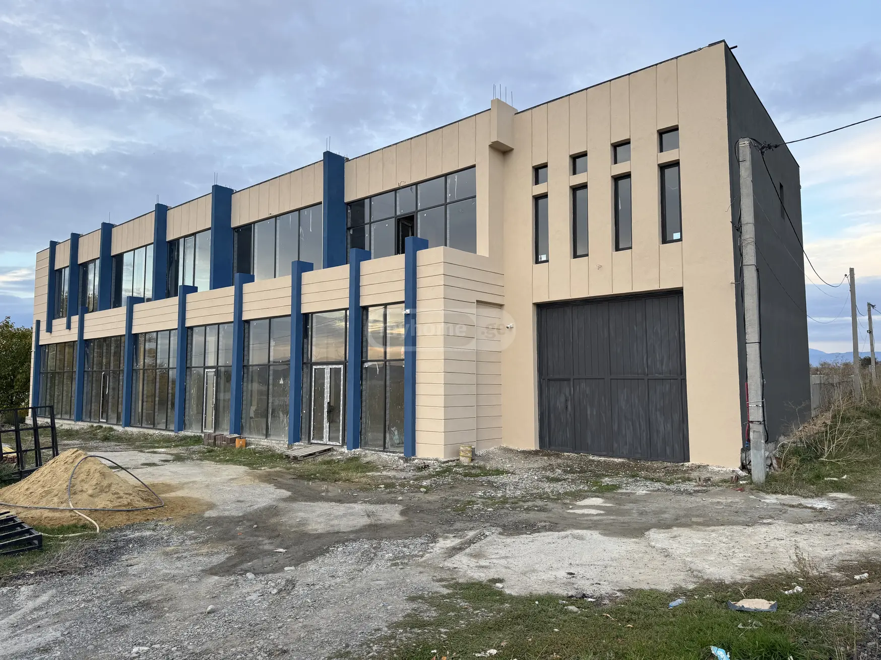 For Rent Saopise Commercial Space Gorshi view 5