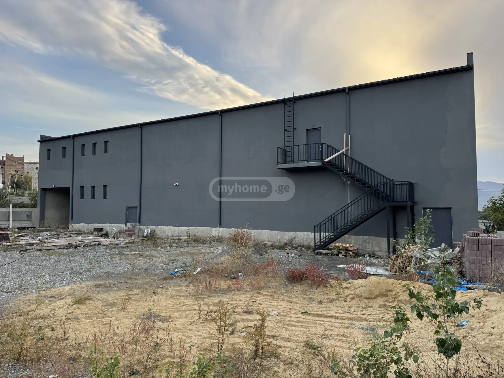 For Rent Saopise Commercial Space Gorshi view 10