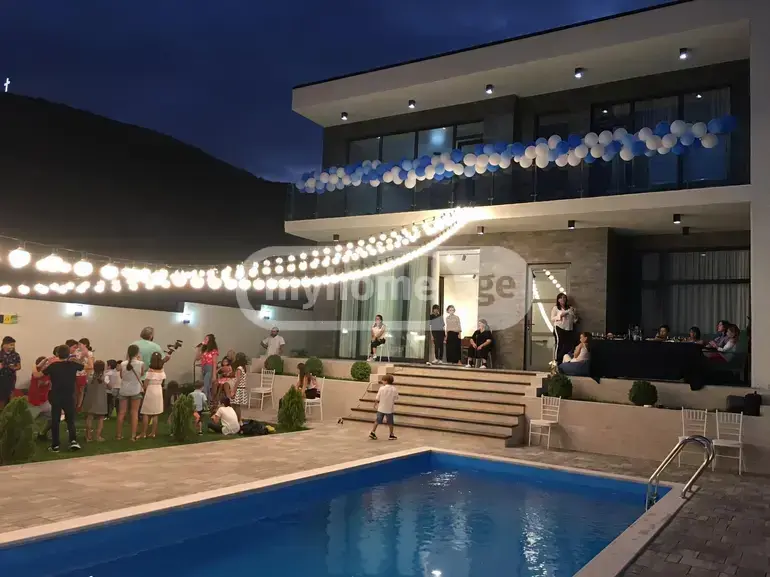 For Sale 8 Room Private House, 3 of 12