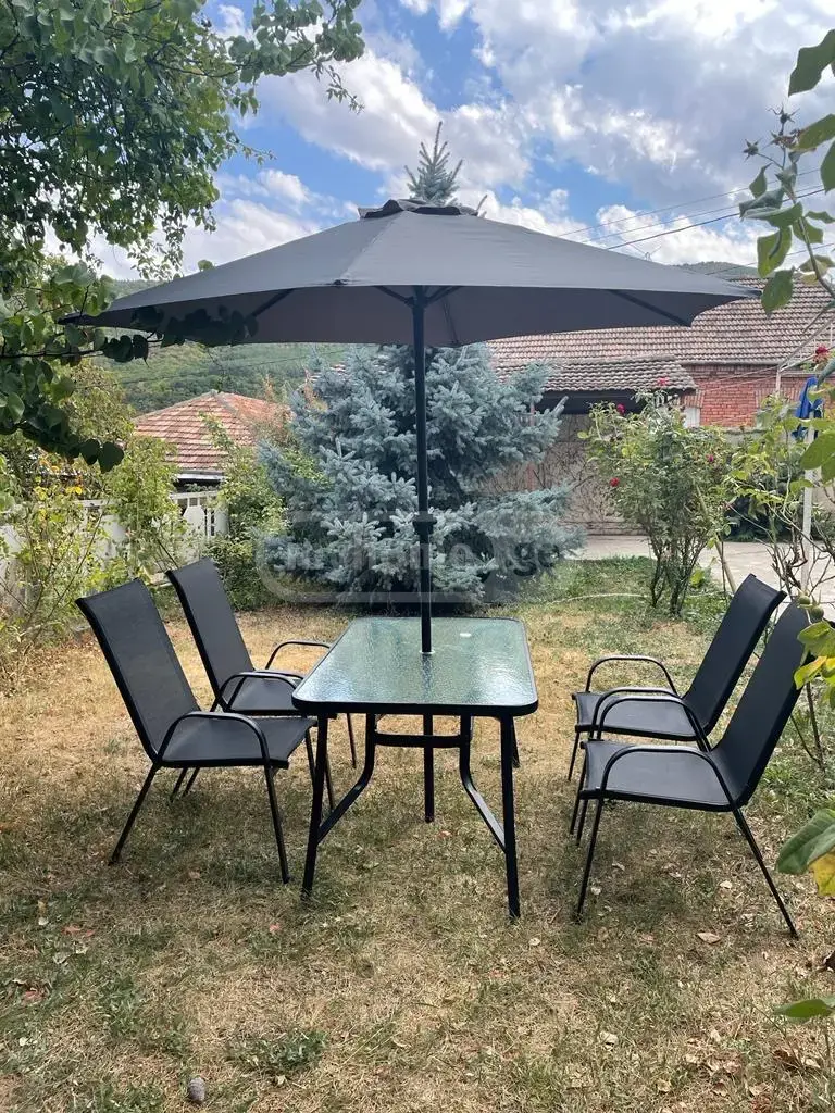 For Rent 3 Room Country House Tsqnetshi, 1 of 10