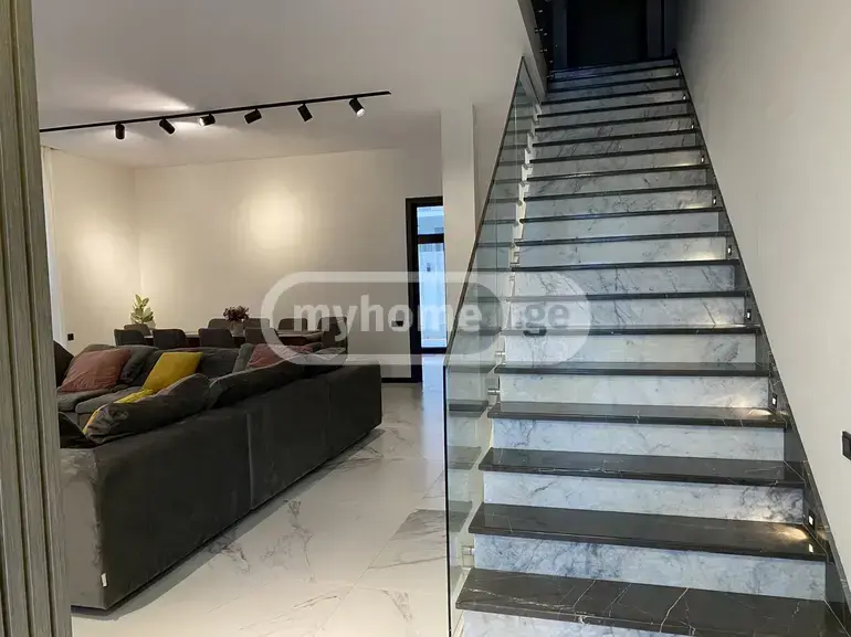 For Sale 8 Room Private House, 10 of 12