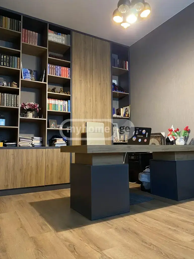 For Sale 8 Room Private House, 9 of 12